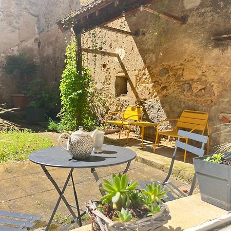 La Châtre Maison Des Chevilles מראה חיצוני תמונה