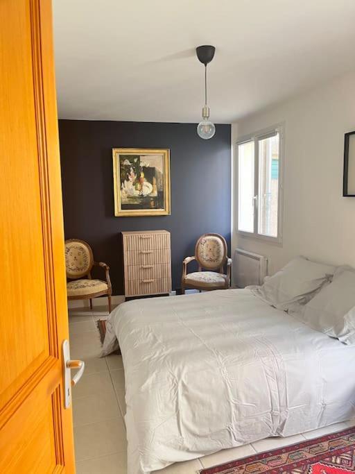 La Châtre Maison Des Chevilles מראה חיצוני תמונה